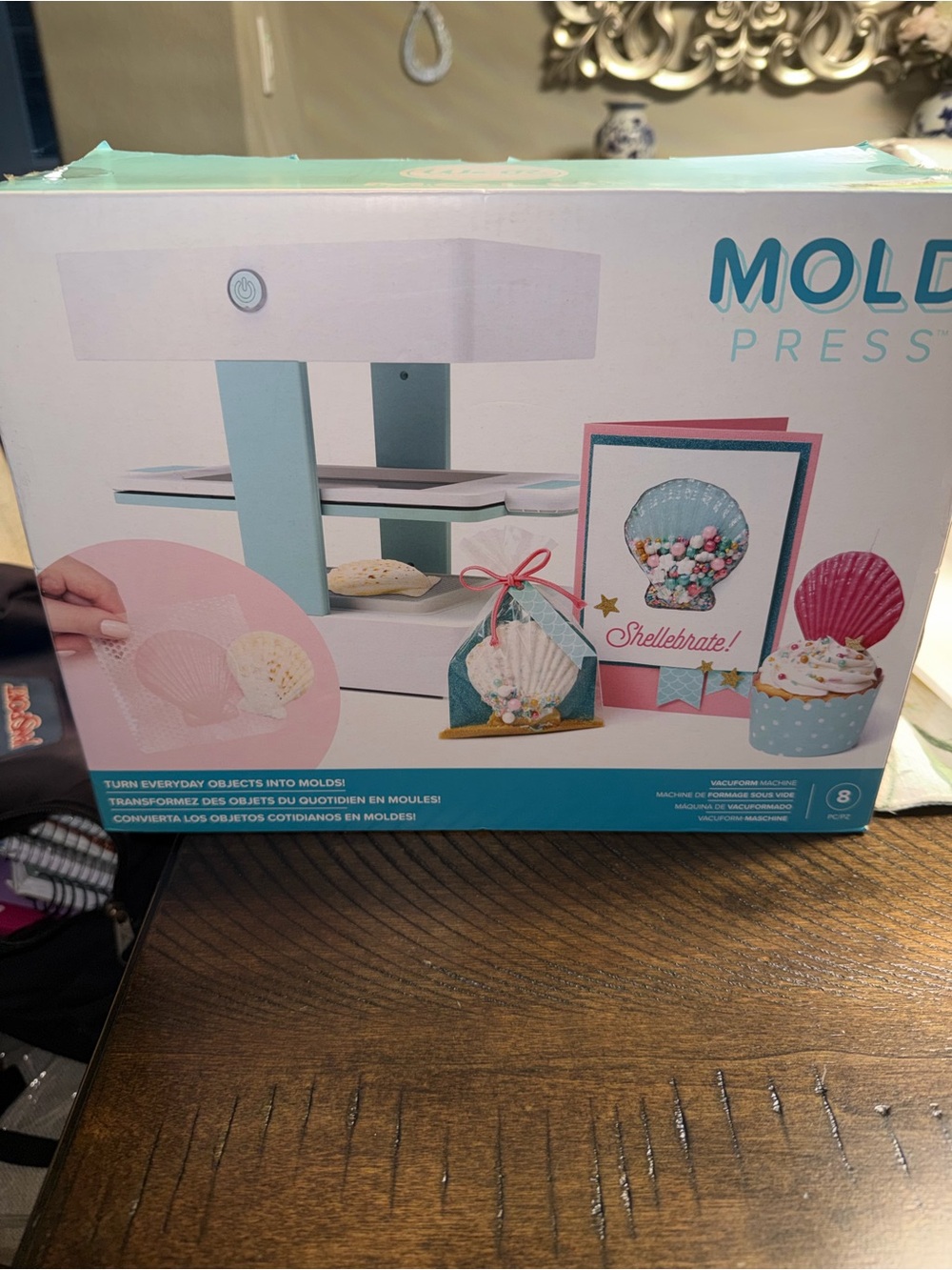 Mold Press Home Art Machine in Mint and White - Unbranded